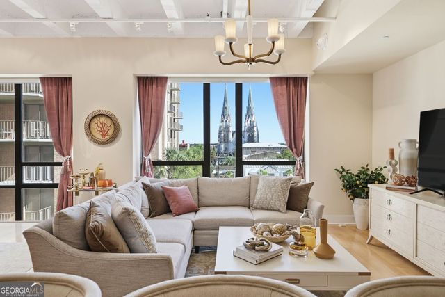 300 Bull Street 404A, Savannah, GA 31401