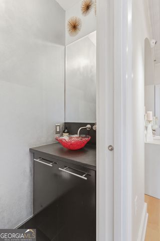 300 Bull Street 404A, Savannah, GA 31401