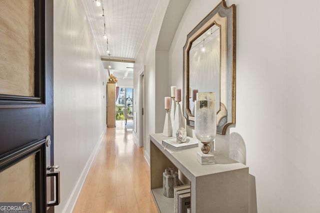 300 Bull Street 404A, Savannah, GA 31401