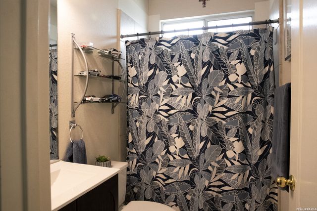 3325 Navasota, San Antonio, TX 78259