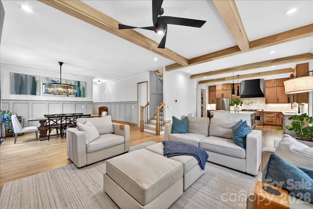 725 Hillside Avenue, Charlotte, NC 28209