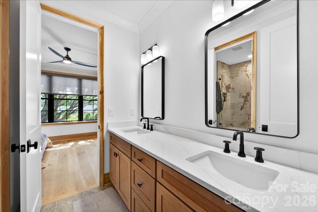 725 Hillside Avenue, Charlotte, NC 28209