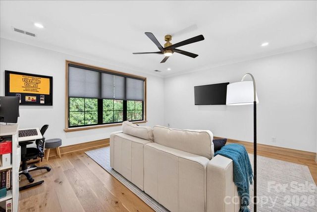 725 Hillside Avenue, Charlotte, NC 28209