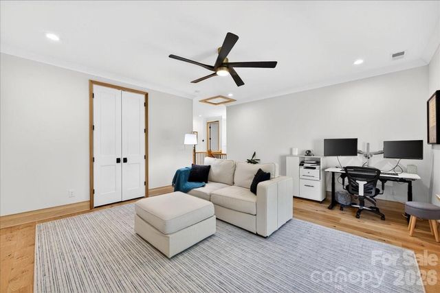 725 Hillside Avenue, Charlotte, NC 28209