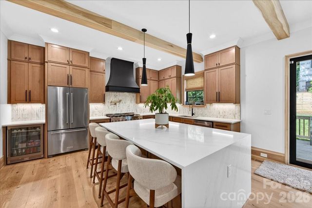 725 Hillside Avenue, Charlotte, NC 28209