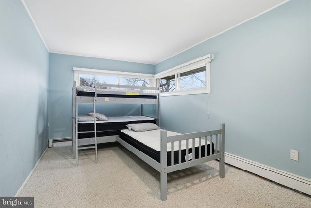 80 SILVERSPRUCE RD, Levittown, PA 19056