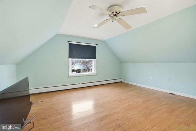 80 SILVERSPRUCE RD, Levittown, PA 19056