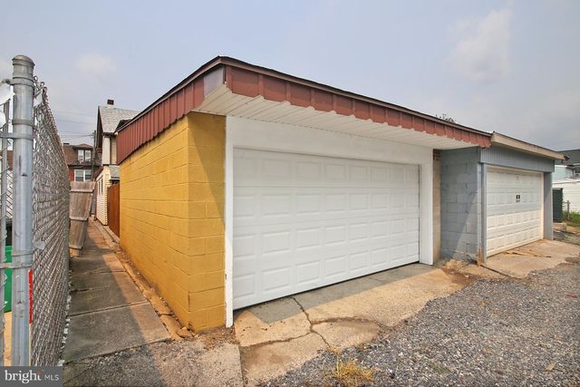 110 N 12TH ST, Lebanon, PA 17046