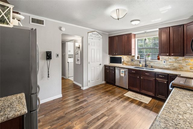 1712 Gena Drive, Sulphur Springs, TX 75482