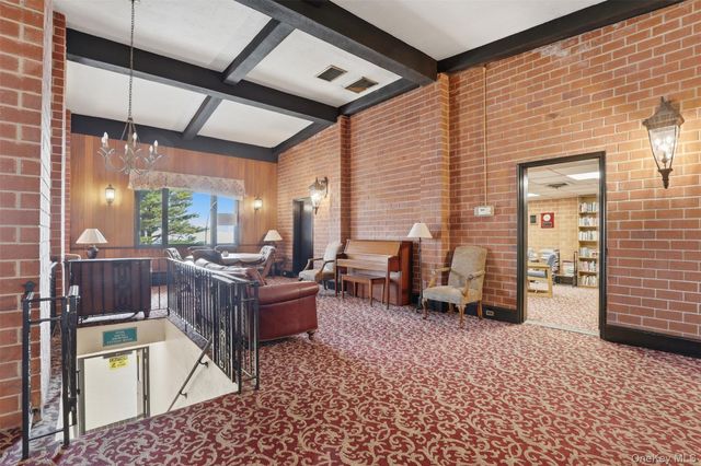 16 Rockledge Avenue 2C-1, Ossining, NY 10562