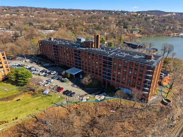 16 Rockledge Avenue 2C-1, Ossining, NY 10562