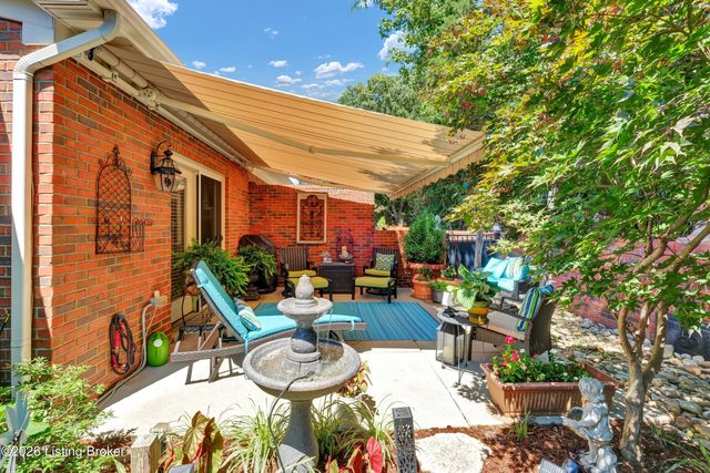 141 Treslyn Way 141, Louisville, KY 40245
