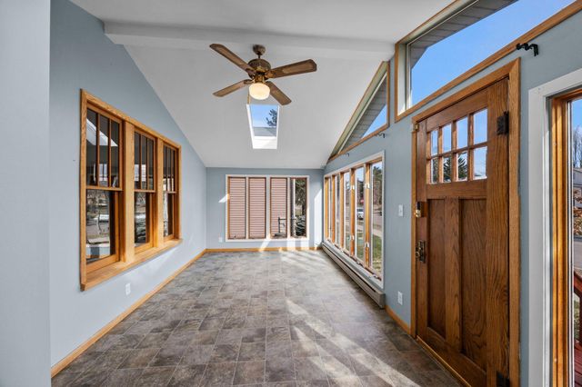 1203 Juno Avenue, Saint Paul, MN 55116