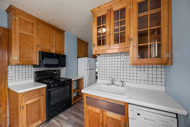 1203 Juno Avenue, Saint Paul, MN 55116