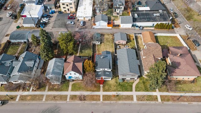 1203 Juno Avenue, Saint Paul, MN 55116