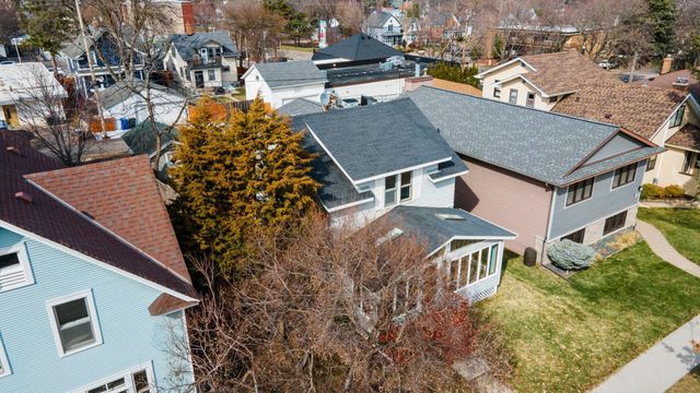 1203 Juno Avenue, Saint Paul, MN 55116