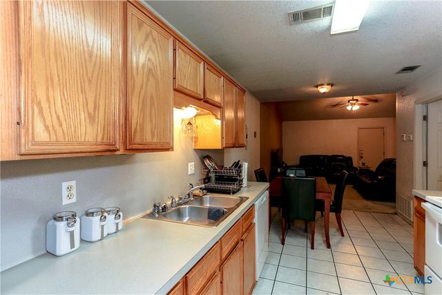 203 Lydia Drive, Killeen, TX 76541
