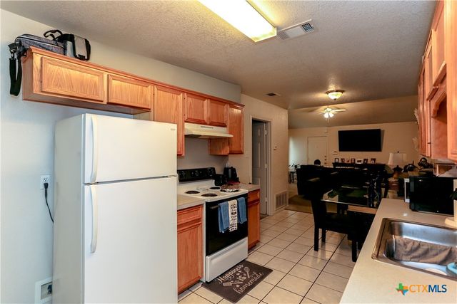 203 Lydia Drive, Killeen, TX 76541