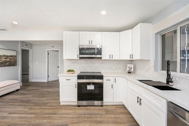 4925 ALCAZAR WAY S, St Petersburg, FL 33712