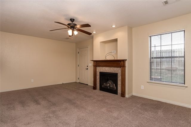 4040 Glenstone Terrace B, Springdale, AR 72762