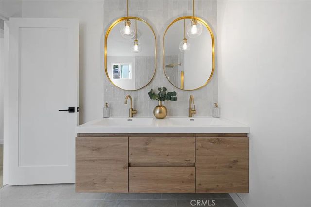 3510 Somerset, Los Angeles, CA 90016