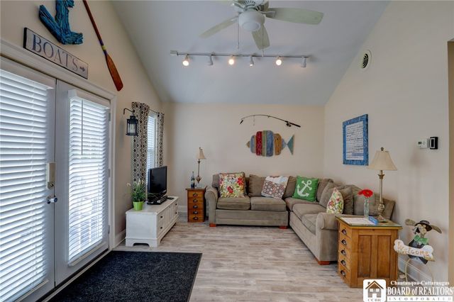 2416 Keller Road, Busti, NY 14710