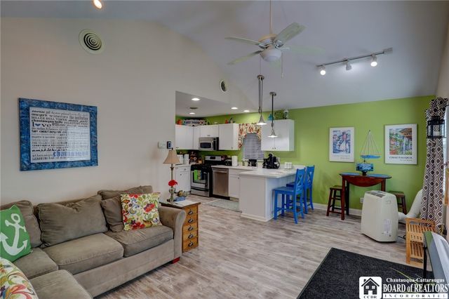 2416 Keller Road, Busti, NY 14710