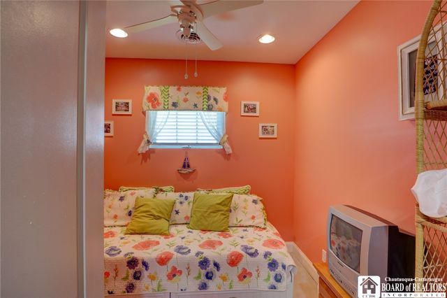 2416 Keller Road, Busti, NY 14710