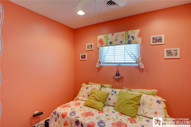 2416 Keller Road, Busti, NY 14710