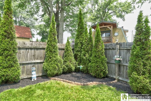 2416 Keller Road, Busti, NY 14710