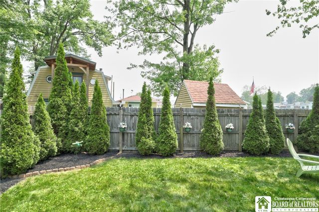 2416 Keller Road, Busti, NY 14710