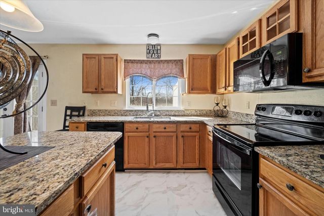 44 DENNY CIR, Newark, DE 19702