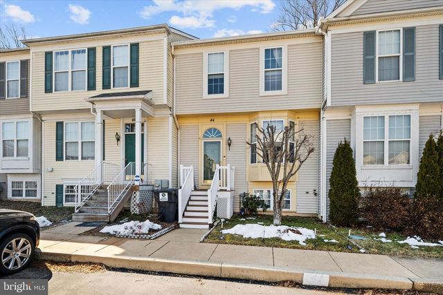 44 DENNY CIR, Newark, DE 19702