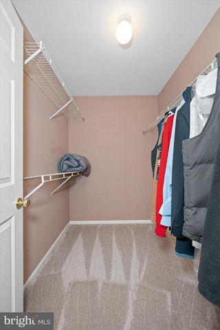 44 DENNY CIR, Newark, DE 19702