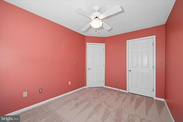 44 DENNY CIR, Newark, DE 19702