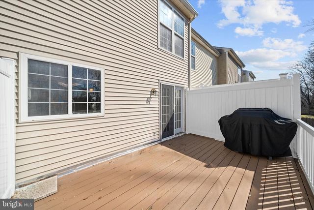 44 DENNY CIR, Newark, DE 19702