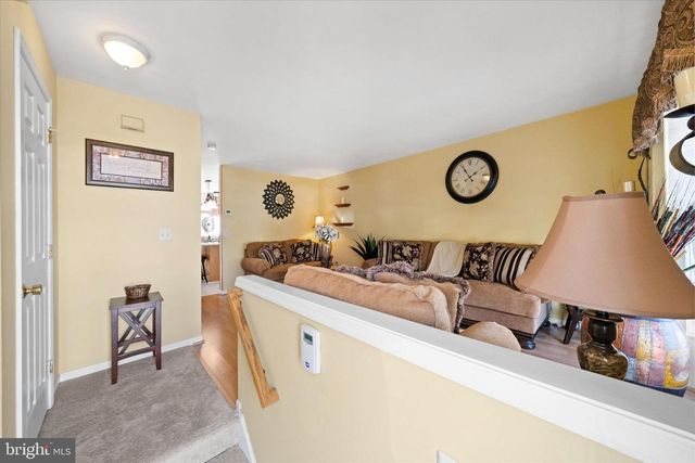 44 DENNY CIR, Newark, DE 19702