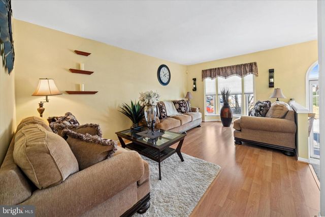 44 DENNY CIR, Newark, DE 19702