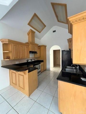 1104 Sundown Circle, San Juan, TX 78589