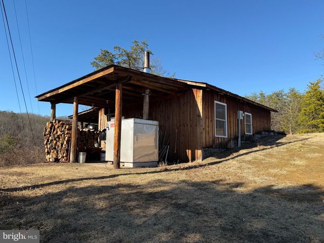 40 AMANDAS LN, Keyser, WV 26726