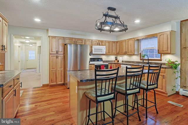 40 AMANDAS LN, Keyser, WV 26726