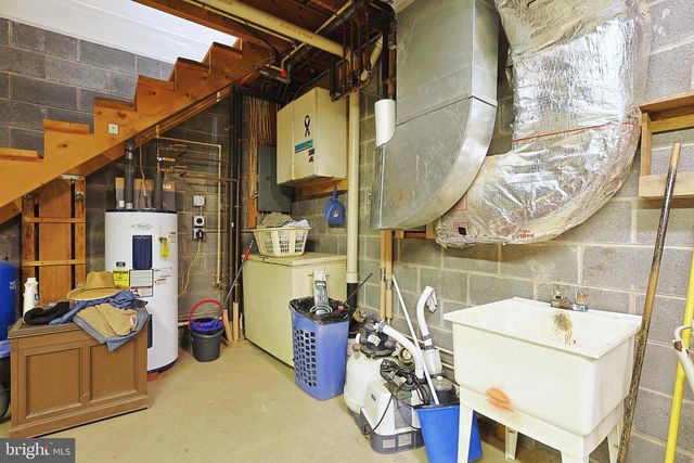 40 AMANDAS LN, Keyser, WV 26726