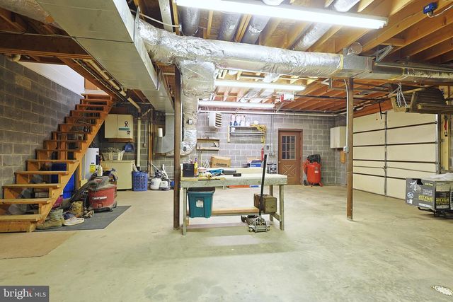 40 AMANDAS LN, Keyser, WV 26726