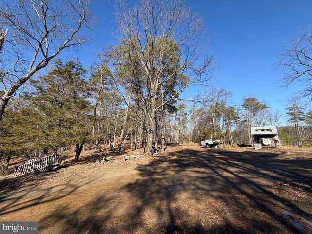 40 AMANDAS LN, Keyser, WV 26726