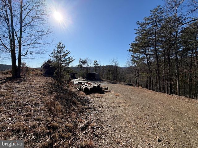 40 AMANDAS LN, Keyser, WV 26726