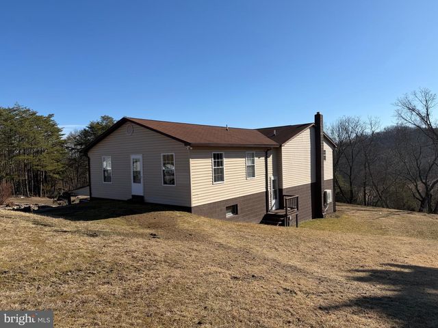40 AMANDAS LN, Keyser, WV 26726