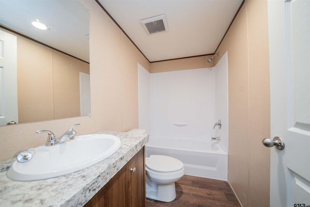 MH 2 PR 52423, Leesburg, TX 75451