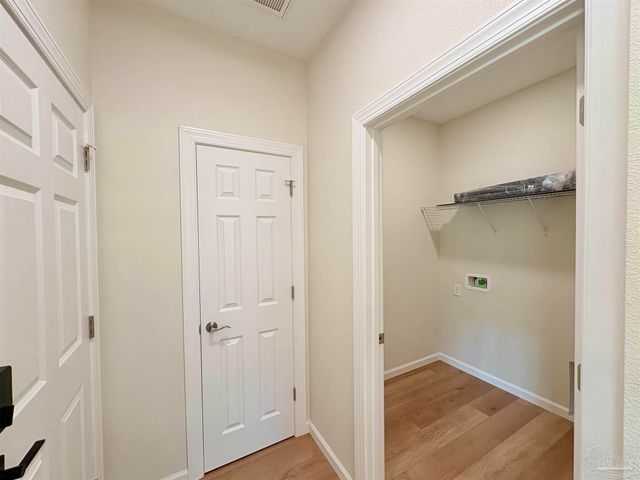 218 Alton Rd, Pensacola, FL 32507