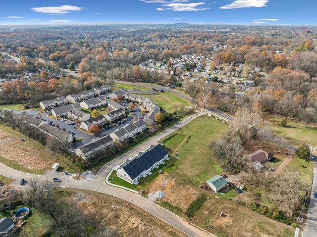 533 Tulip Springs Rd, Hermitage, TN 37076