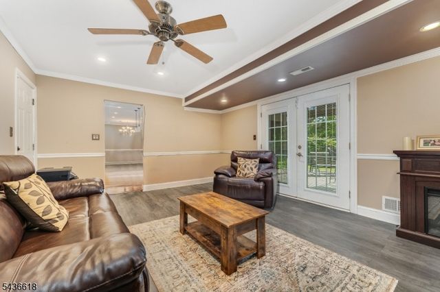 64 Dunedain St, Hillsborough Twp., NJ 08844